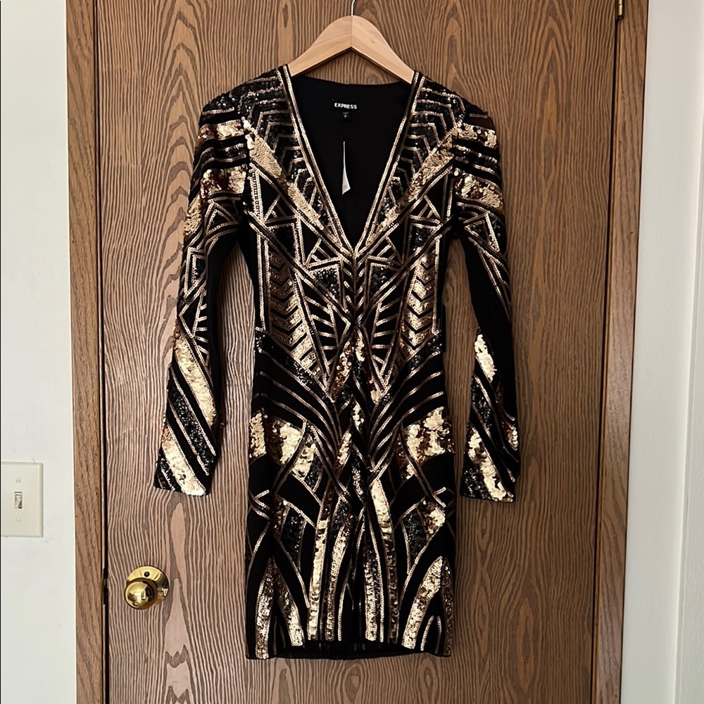 Express Black and Gold Bodycon mini Dress Long Sleeve V-Neck
